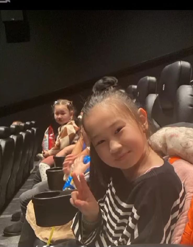 Оқушыларымыздың отбасылық жаңа жылдық дастархан дайындауы